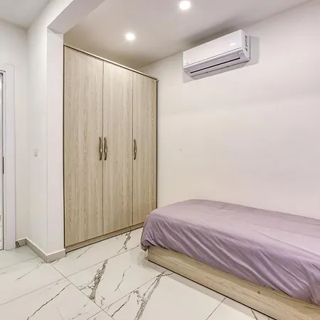 Designer, Fully Equipped 4br In By 360 Estates Apartment *