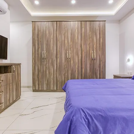 Apartment Designer, Fully Equipped 4br In By 360 Estates Marsaxlokk