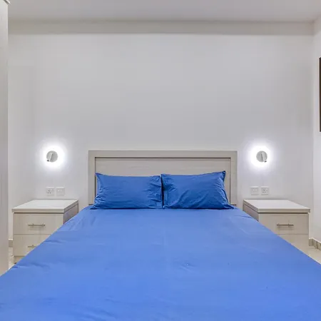 Apartment Designer, Fully Equipped 4br In By 360 Estates Marsaxlokk
